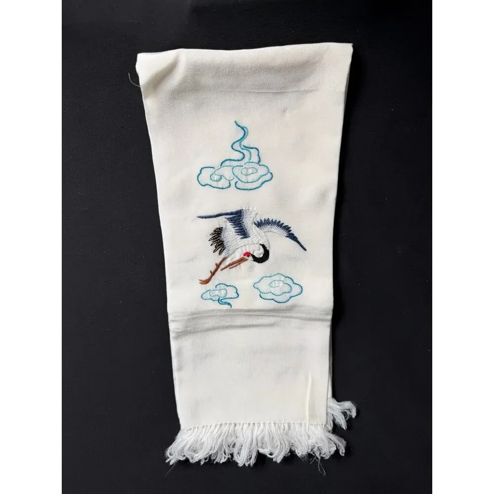 Vintage White Silk Embroidered Table Runner Asian Crane Bird Cloud Fringe 47x10